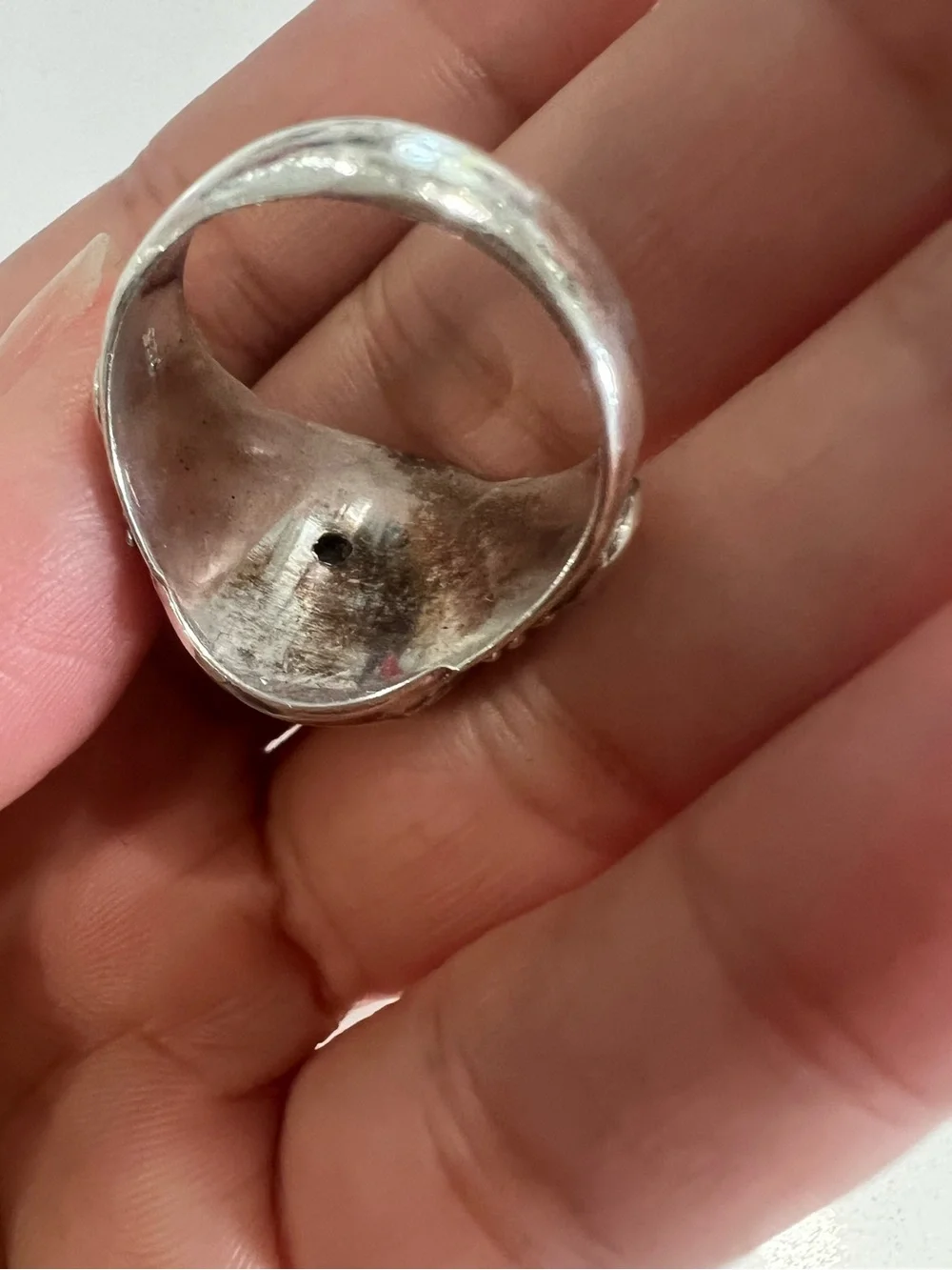 Vintage 925 Sterling Silver 9g Moon Face Carved Bone Balinese Statement Ring Sz9
